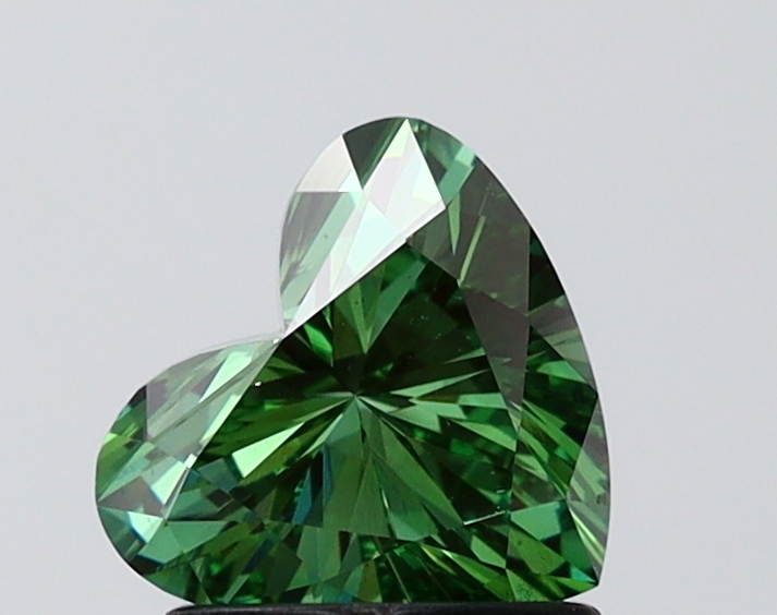 Heart 1.08 Fancy Vivid Green VS2