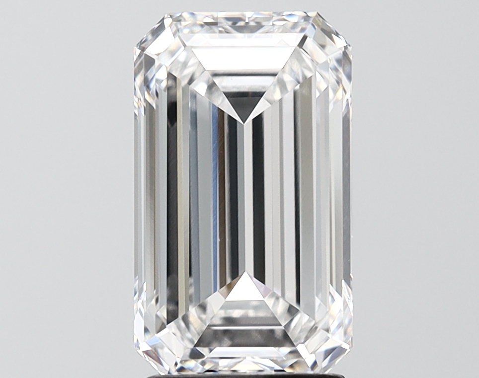 Emerald 3.01ct D VVS2